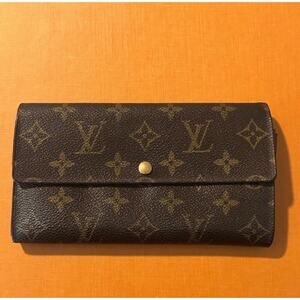 LOUIS VUITTON Monogram Leather Long Wallet with CERTIFICATE of AUTHENTICATION